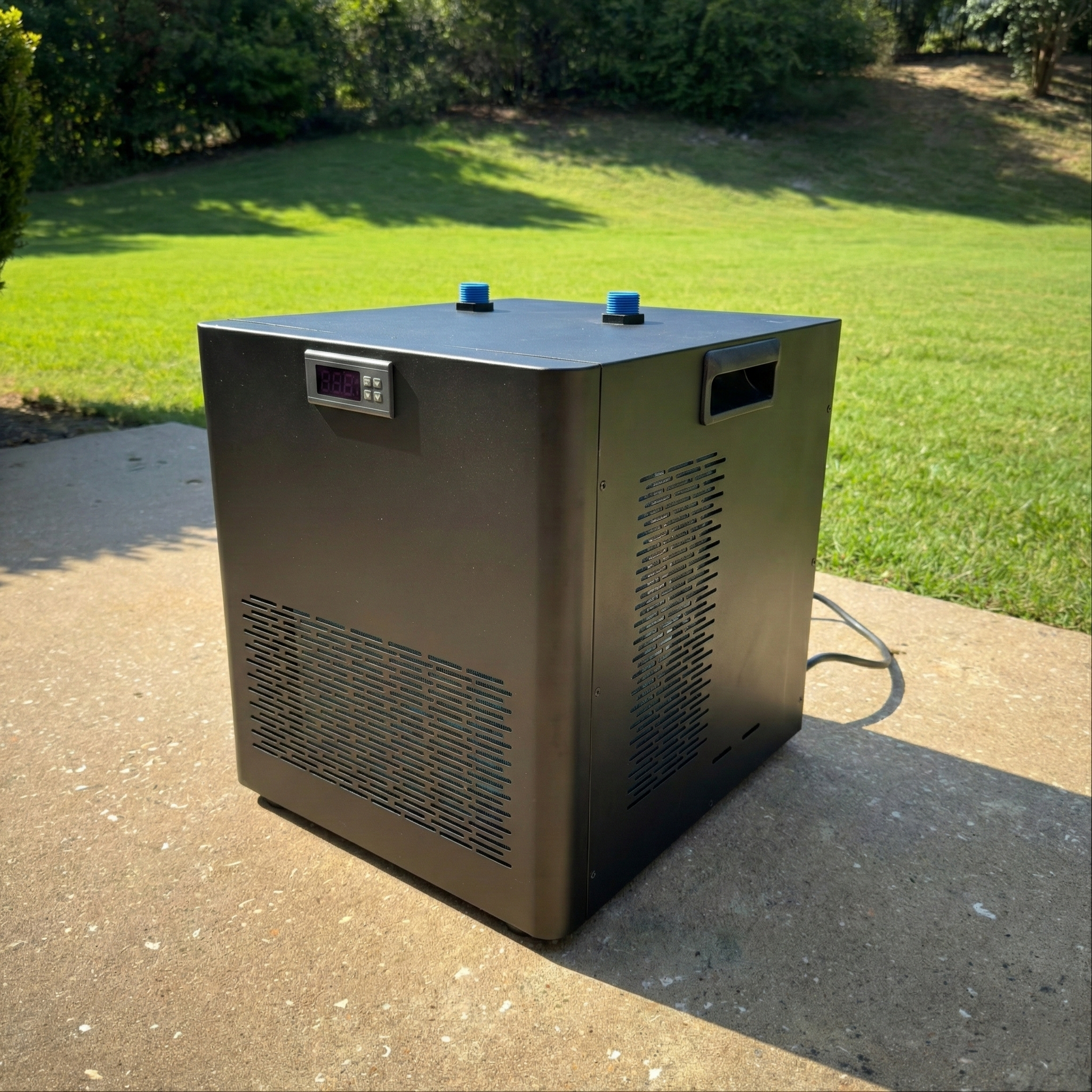 Black 1/2 HP Water Chiller with hose fittings for cold plunge